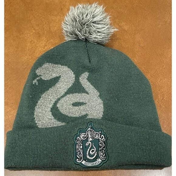 Slytherin Beanie Hat Harry‎ Potter Universal Studios Snake Green Winter Pom Pom - Picture 1 of 5